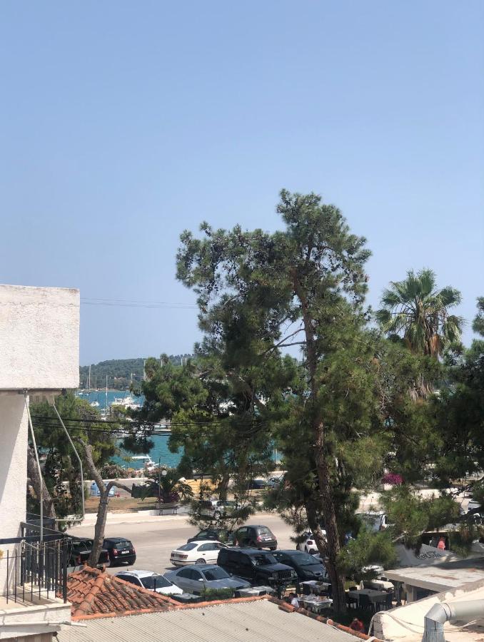 Μανολια Apartment Porto Heli Exterior photo